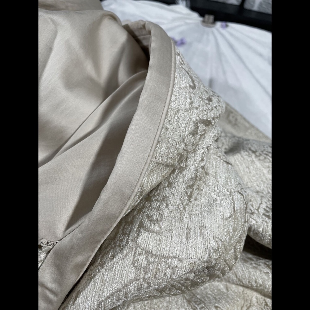NEW Hotel Collection [ Full/ Queen ] Engraved Paisley Duvet Cover‎ Only - Picture 9 of 12